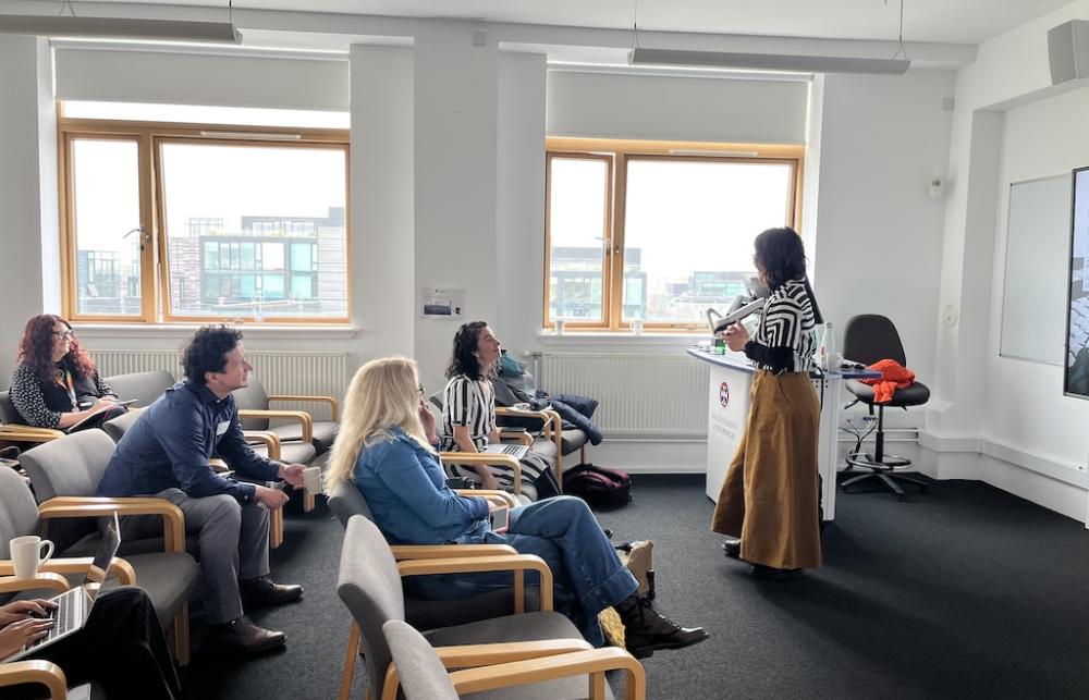 informal conversations before the seminar on social reproduction